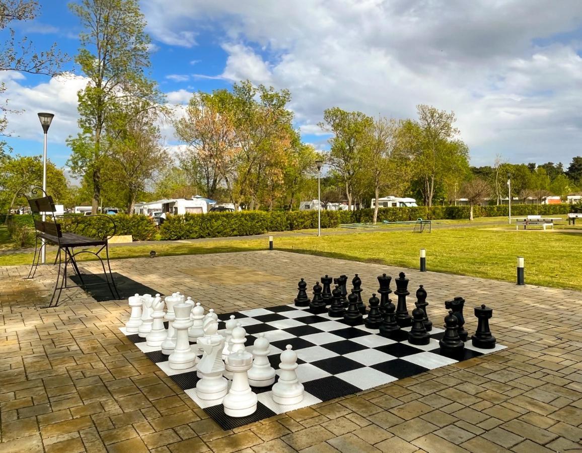 Aranypart Camping & Apartments Siofok Dış mekan fotoğraf