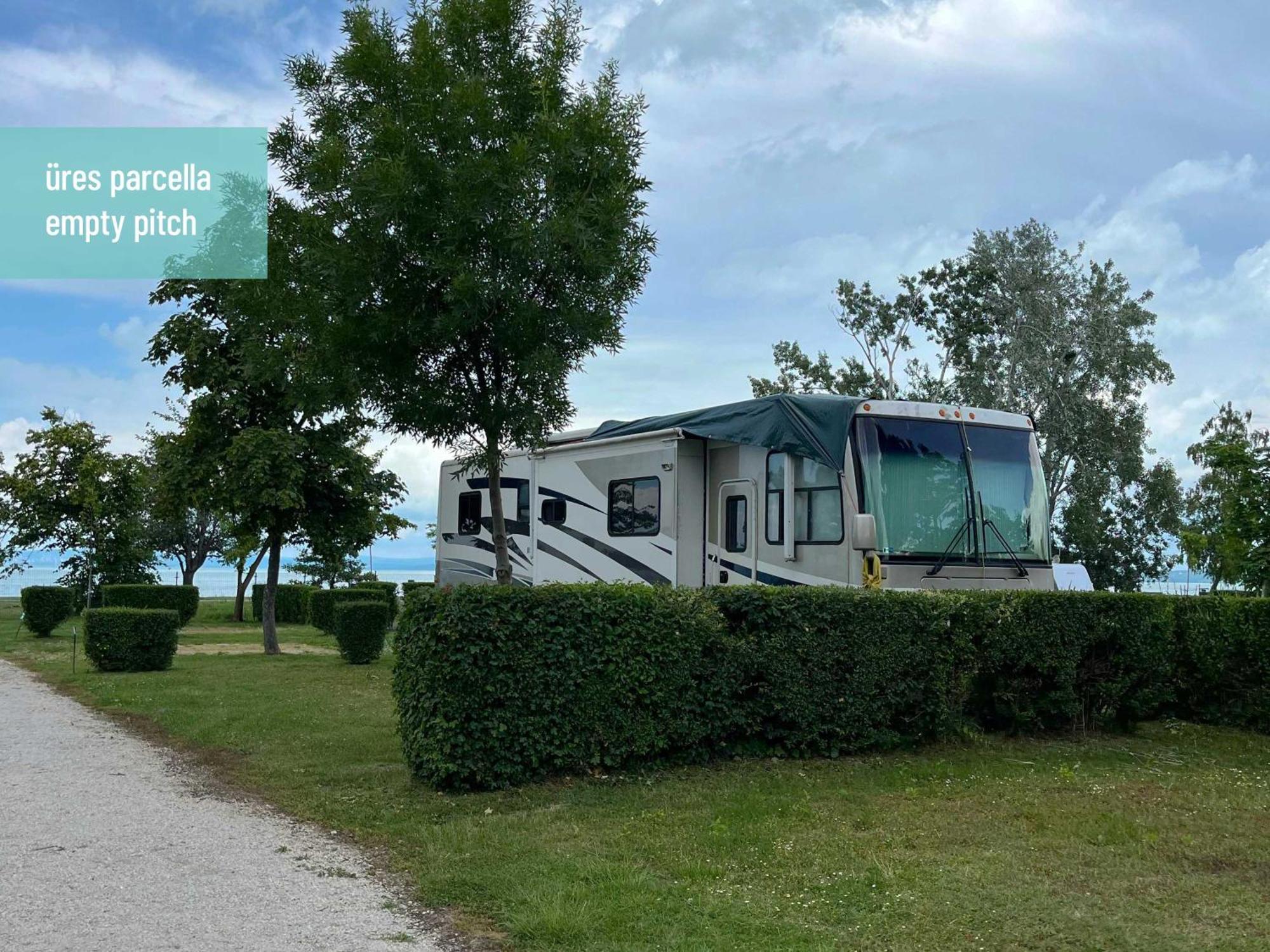 Aranypart Camping & Apartments Siofok Dış mekan fotoğraf